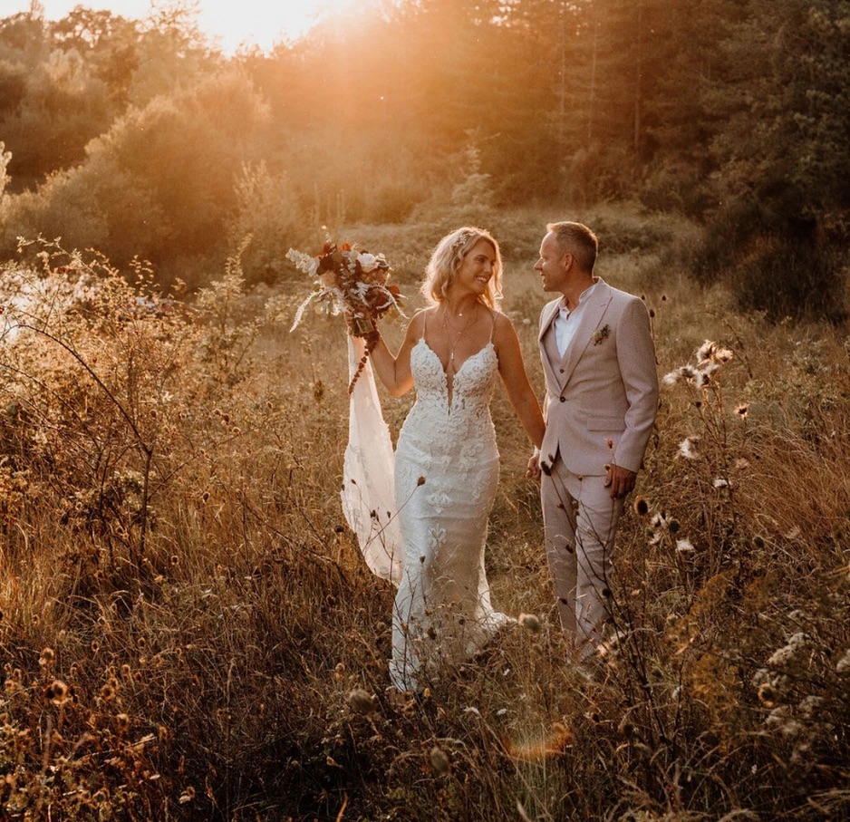 9e008d_9db7f55fa241475e9fcc9c8bcfa45e20~mv2